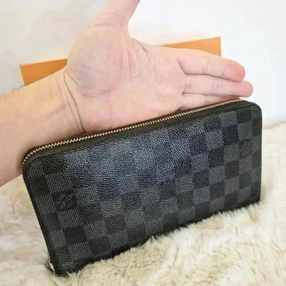 Louis Vuitton Graphite  Zippy Organizer - Picture 6 of 16